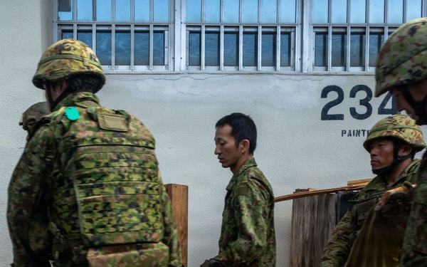 CLB-31 and JGSDF conduct Valkyrie Medical Training