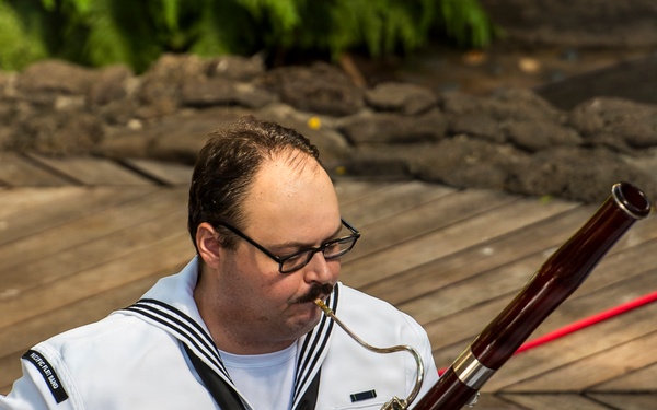 "Tradewinds" Woodwind Quintet Performs at International Marketplace