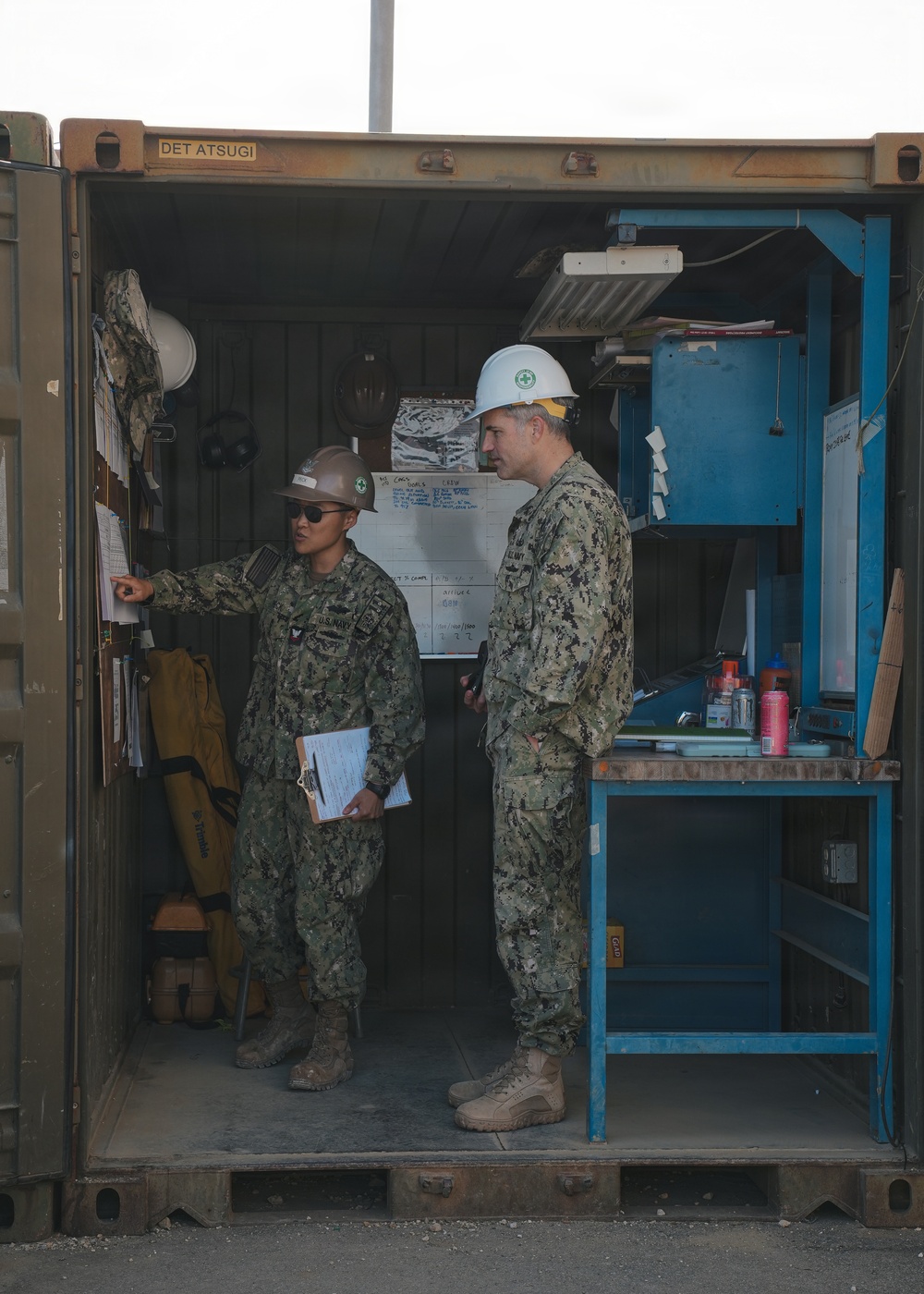 Commander, Task Force 75 commodore visits NMCB 11 in Okinawa