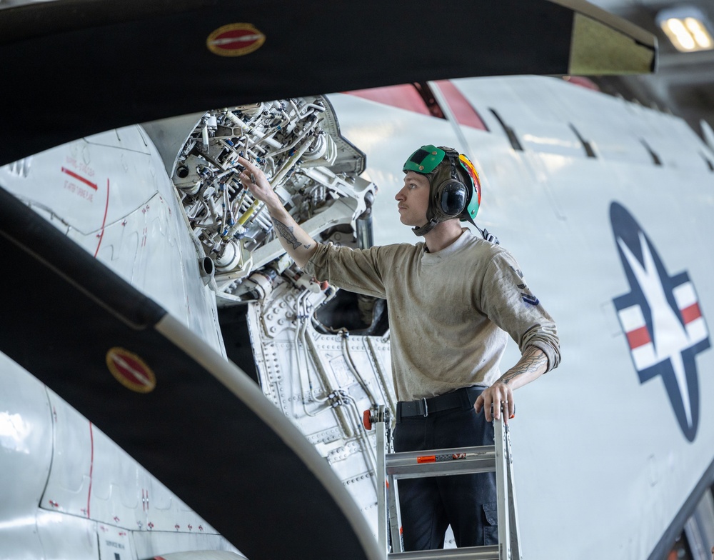 Daily Operations Aboard USS George H.W. Bush (CVN 77)