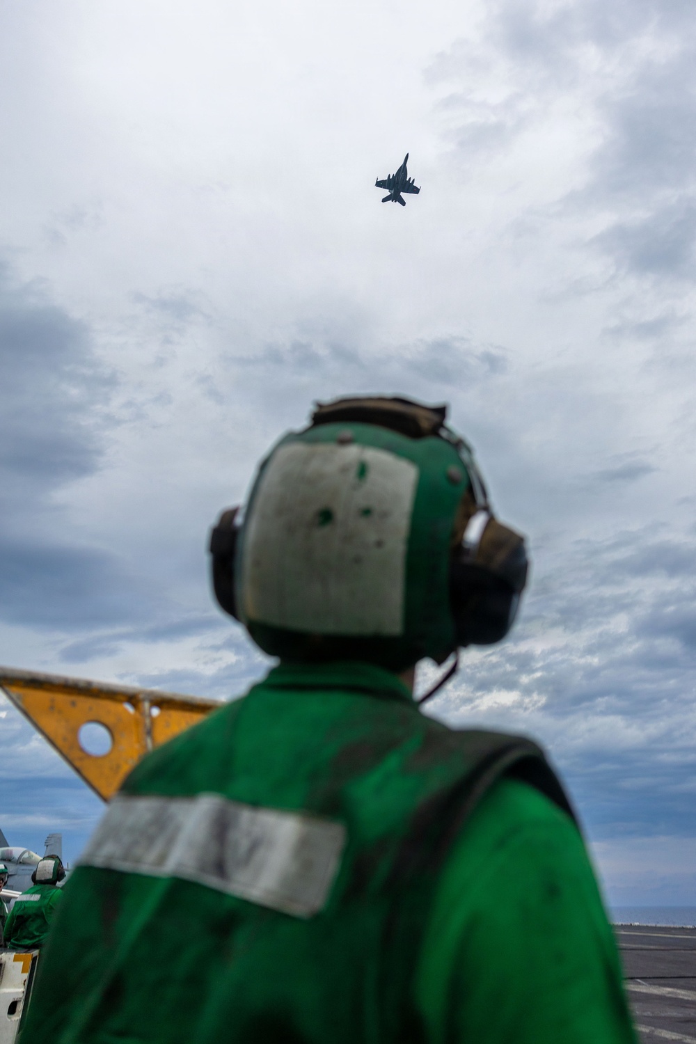 Daily Operations Aboard USS George H.W. Bush (CVN 77)