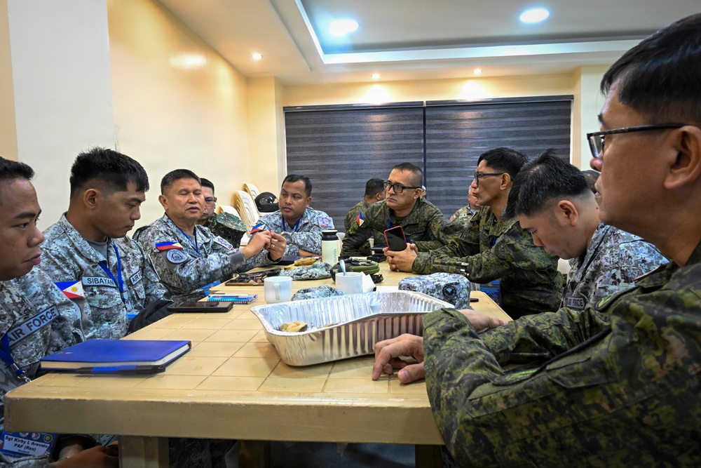 Hawaii National Guard Collaborates on Chaplain Subject Matter Expert Exchange with Armed Forces of the Philippines