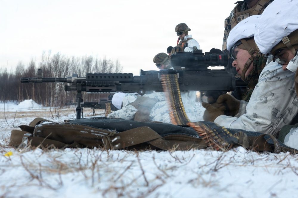 CORE26 | U.S. Marines and Sailors Hone Arctic Combat Skills with Live-Fire Machine Gun Range