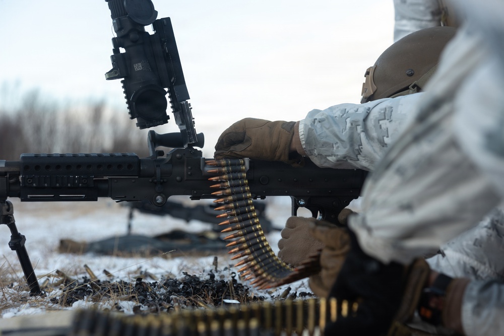 CORE26 | U.S. Marines and Sailors Hone Arctic Combat Skills with Live-Fire Machine Gun Range
