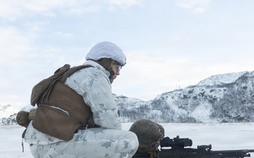 CORE26 | U.S. Marines and Sailors Hone Arctic Combat Skills with Live-Fire Machine Gun Range