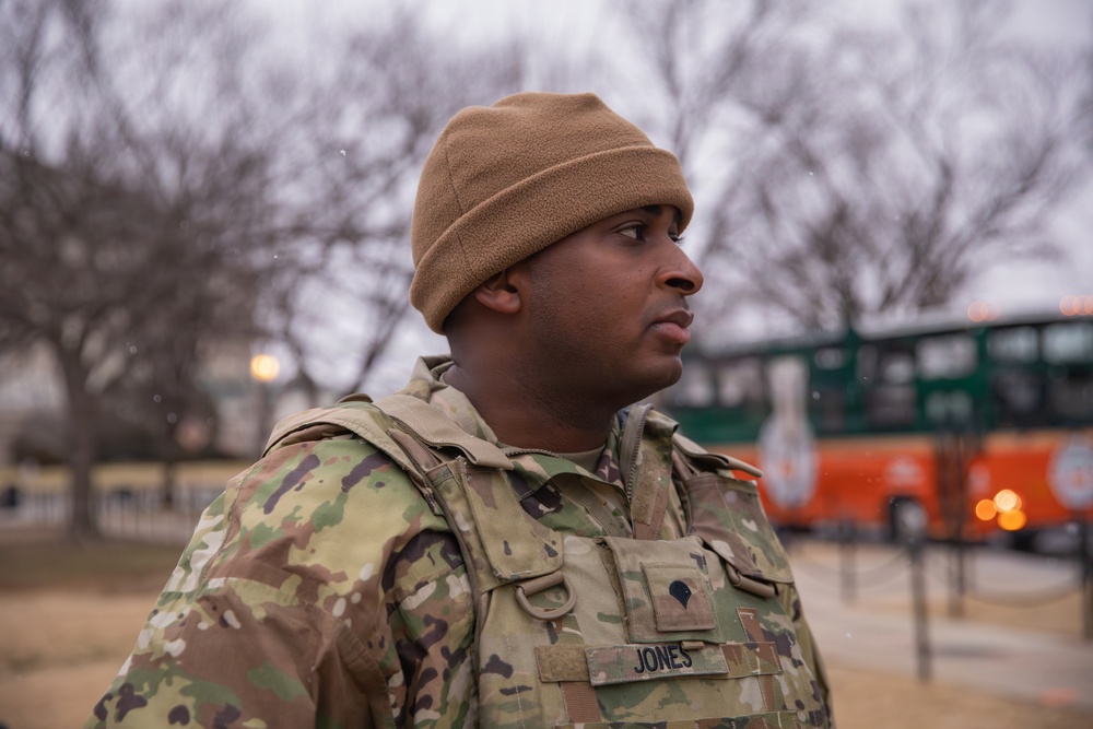 Mississippi National Guard Soldiers patrol in Washington, D.C.