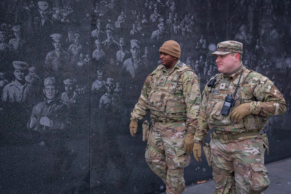 Mississippi National Guard Soldiers patrol at the Korean Memorial in Washington, D.C.