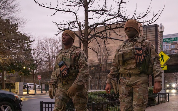 Mississippi National Guard Soldiers patrol in Washington, D.C.