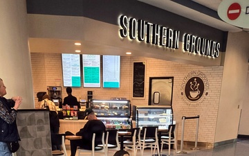 LS1 Petersen returns home from 10-month deployment