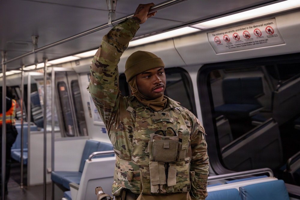 Mississippi National Guard Soldiers patrol in the Washington Metro