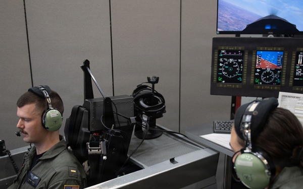 Student Naval Aviators Train Using Simulators