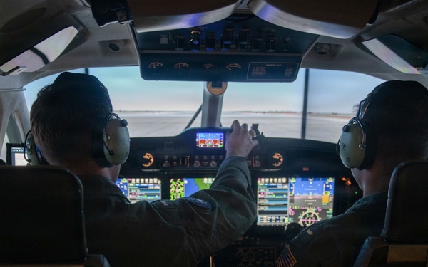 Student Naval Aviators Train Using Simulators