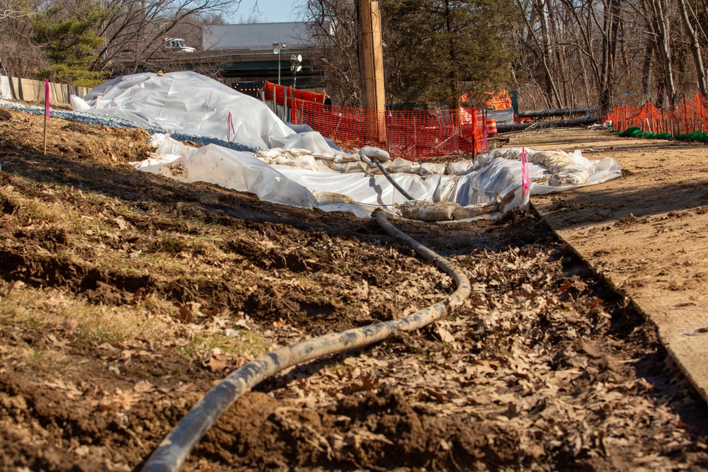 U.S. Army Corps of Engineers responds to Potomac Interceptor collapse