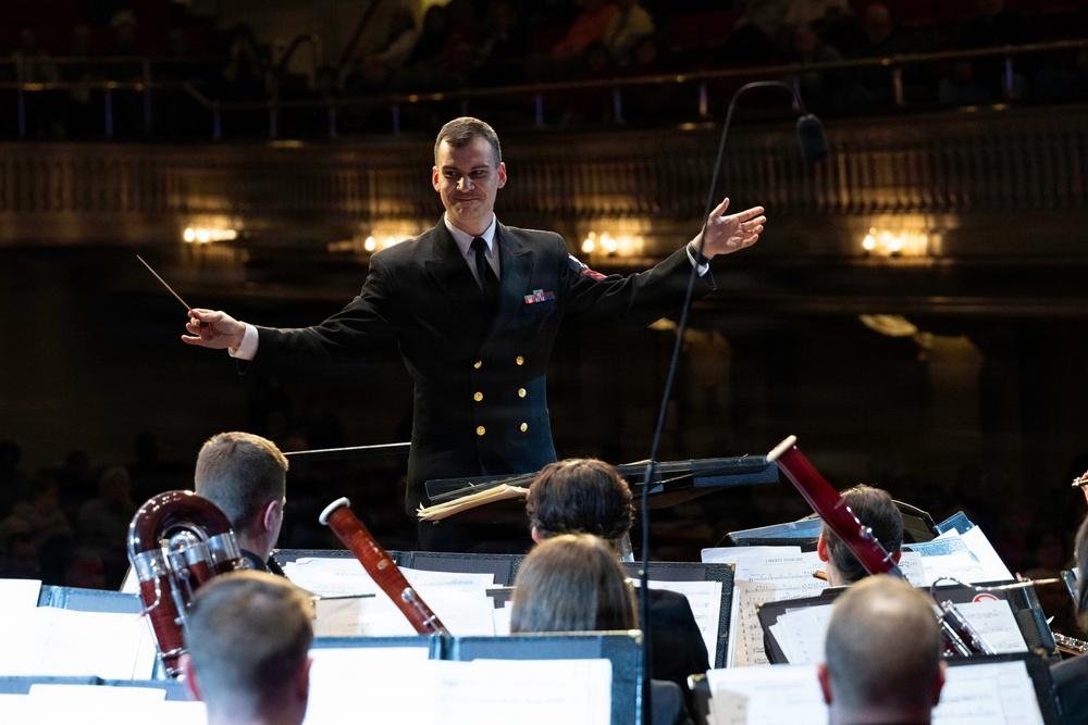 Navy Band performs in Worcester, Massachusetts