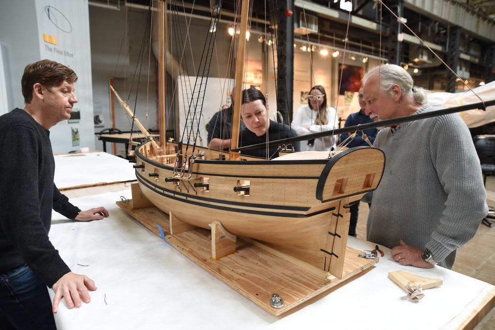 Royal Savage Model Delivery