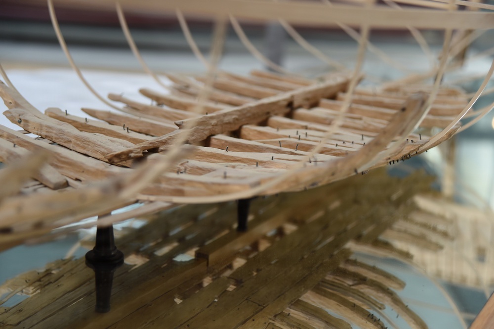 Royal Savage Model Delivery