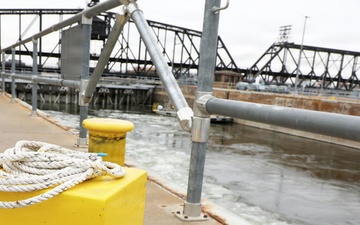 Safety Blocks: A Vital Tool in Lock Chambers