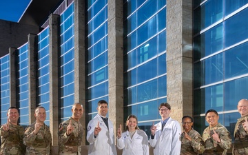 K-State Students Train at Army Hospital