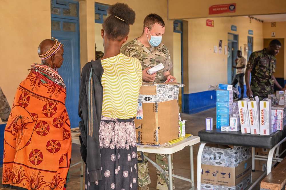 Healing hands, stronger bonds: US, Kenya medical teams provide care during JA26