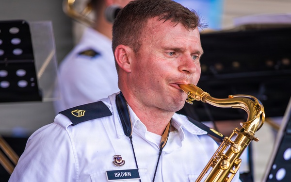 Aguadulce, Panama, Tour Firmeza: Band Performances