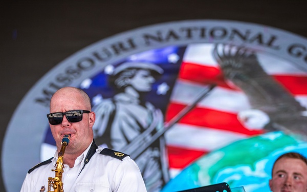 Aguadulce, Panama, Tour Firmeza: Band Performances