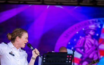 Aguadulce, Panama, Tour Firmeza: Band Performances