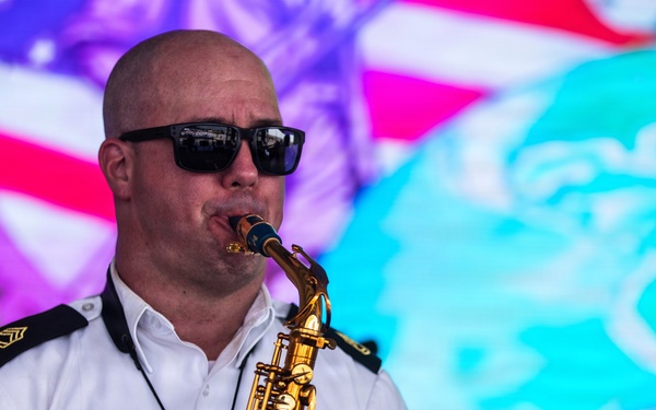 Aguadulce, Panama, Tour Firmeza: Band Performances