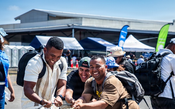 Aguadulce, Panama, Tour Firmeza: Army Booths