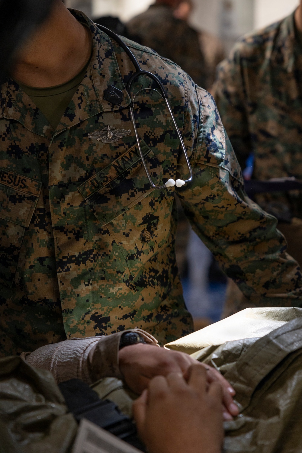 11th MEU Marines, Sailors Conduct Simulated Mass Casualty Exercises Aboard USS Boxer