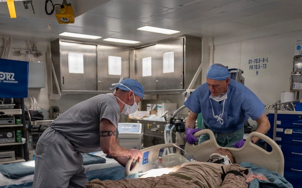 11th MEU Marines, Sailors Conduct Simulated Mass Casualty Exercises Aboard USS Boxer