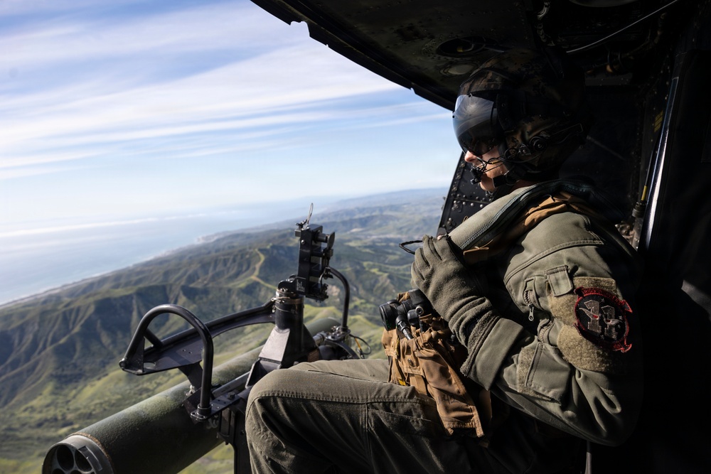 11th MEU Marines, Sailors Conduct Ship-to-shore Operations