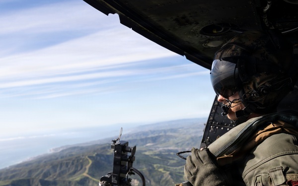 11th MEU Marines, Sailors Conduct Ship-to-shore Operations