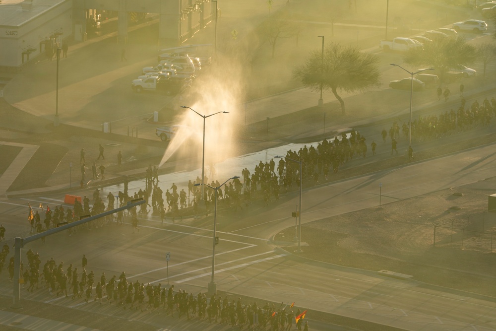Combat Aviation Brigade, 1st Armored Division soars over division run