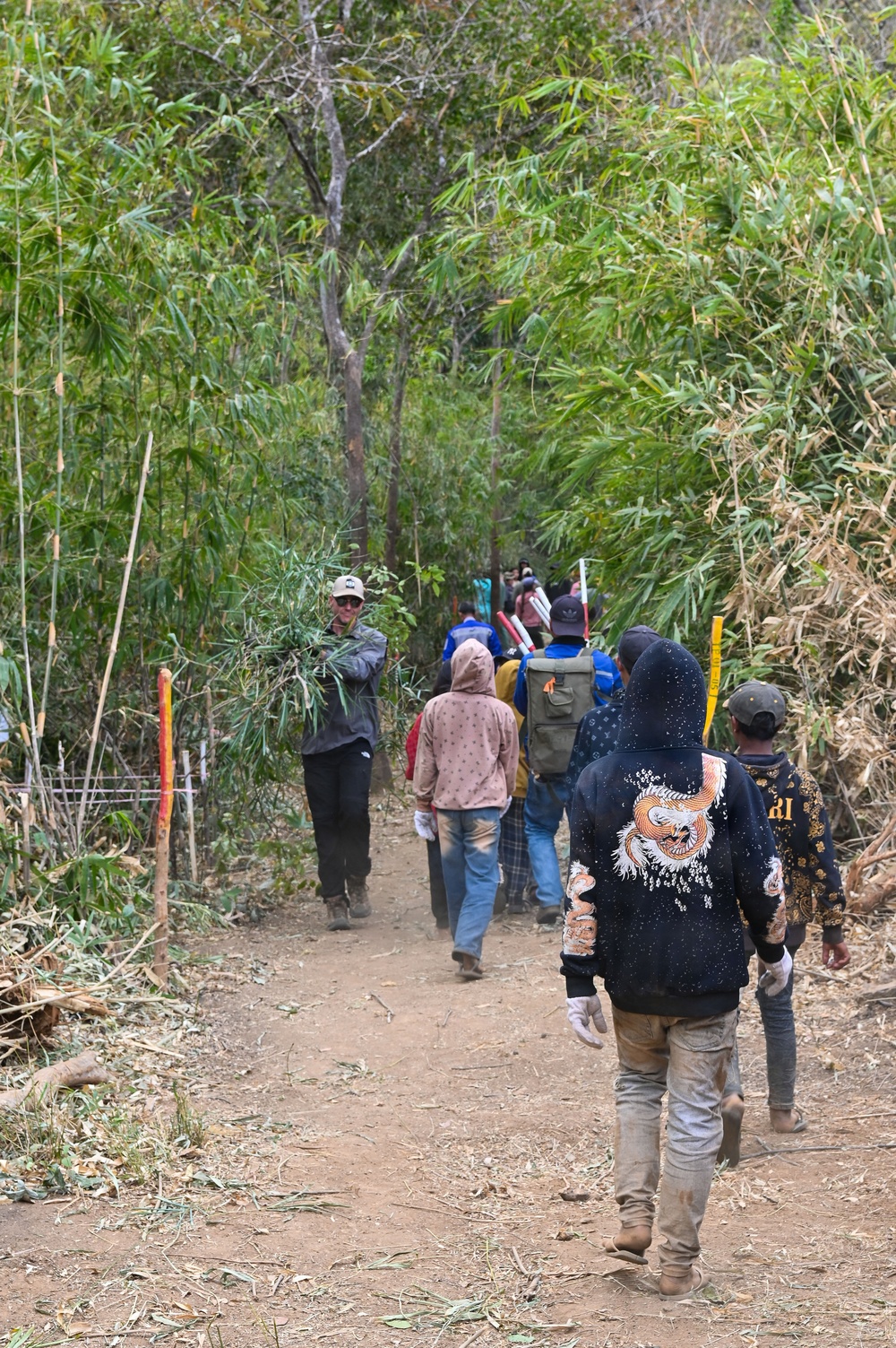 26-2LA Recovery Team 3 Begins Site Setup