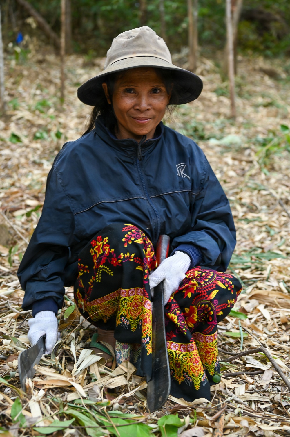 26-2LA Recovery Team 3 Begins Site Setup