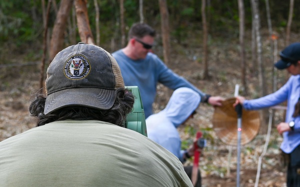 26-2LA Recovery Team 3 Begins Site Setup