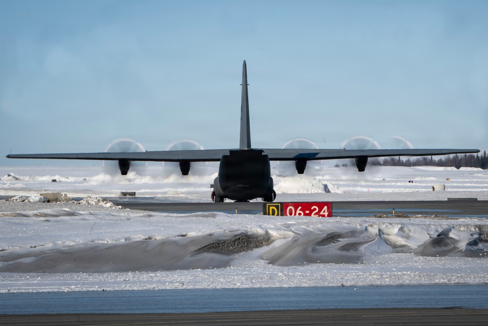 Royal Canadian Air Force supports US forces during ARCTIC EDGE 2026