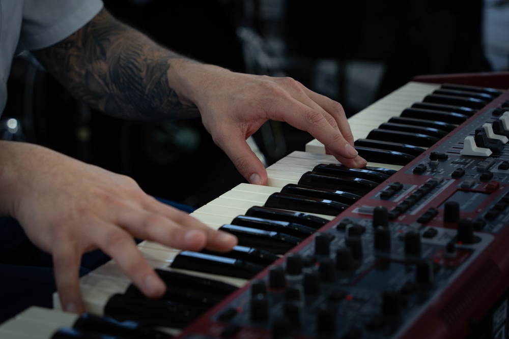 Missouri Army National Guard Band performs for Balboa Academy