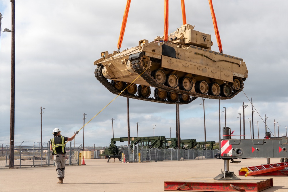 1st Cavalry Division Troopers conduct rail operations