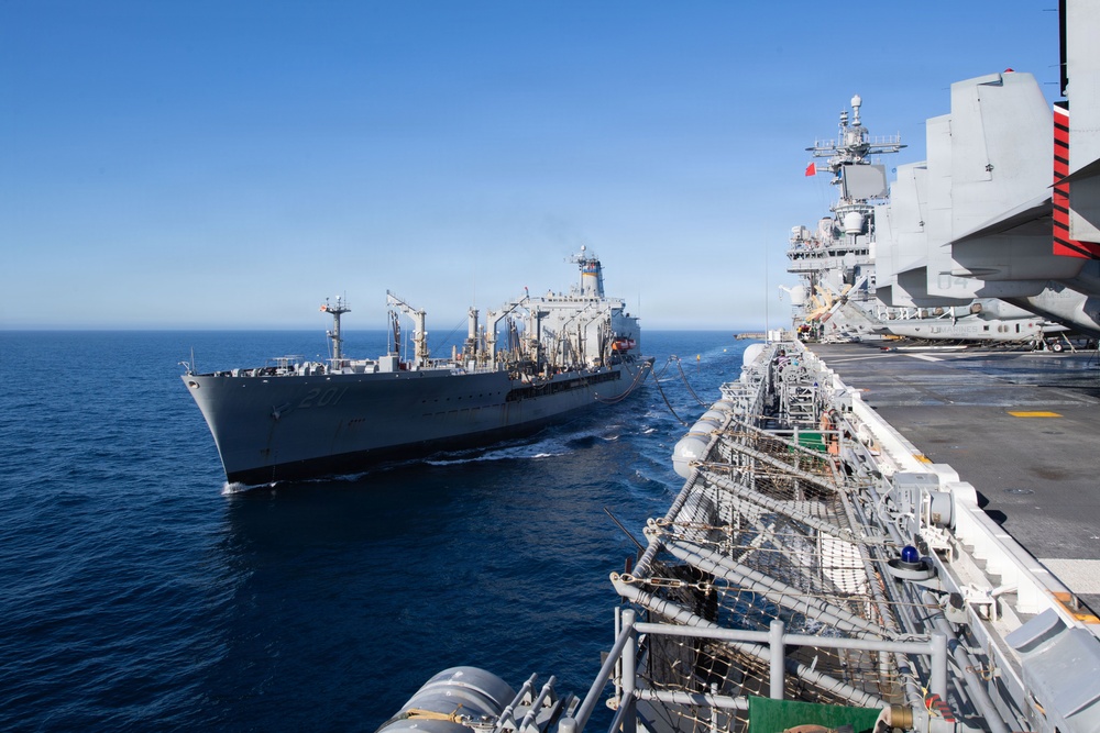 USS Boxer, USNS Patuxent Conduct RAS