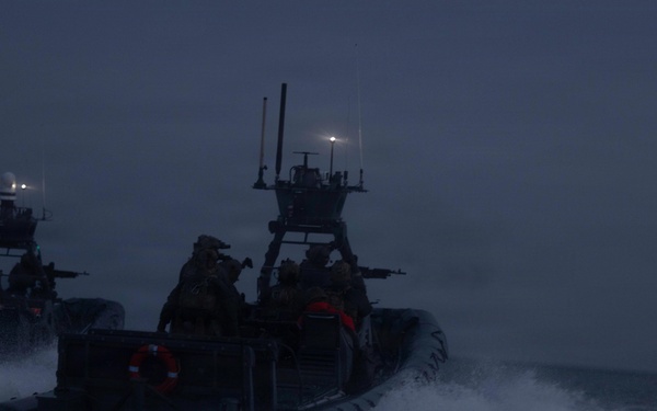 USCG MSRT-E conducts live-fire training at Cherry Point waterways