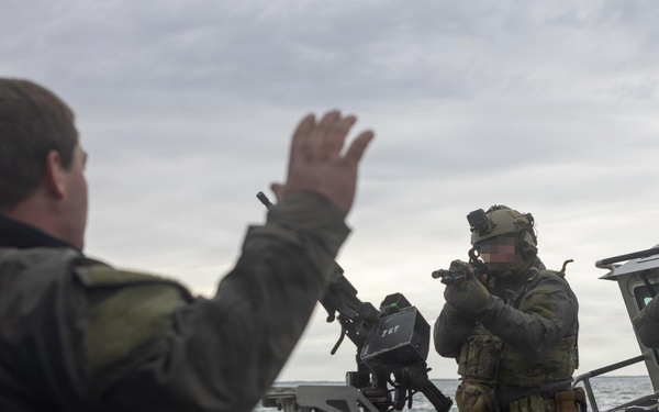 USCG MSRT-E conducts live-fire training at Cherry Point waterways