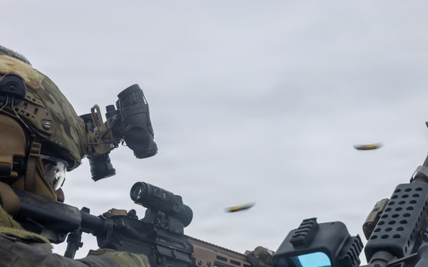 USCG MSRT-E conducts live-fire training at Cherry Point waterways