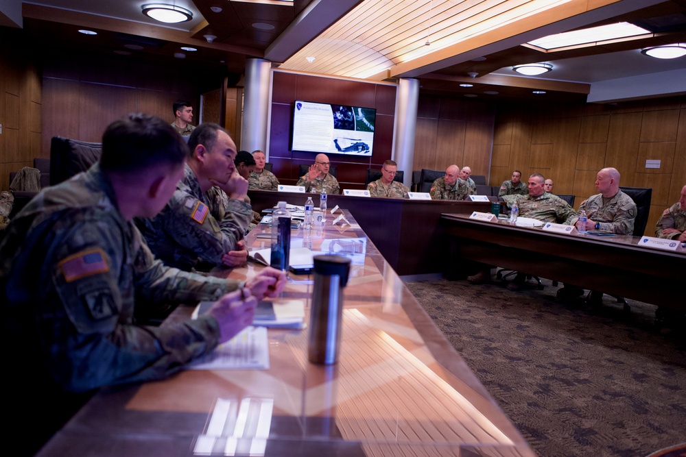 Director of the Army National Guard visits with Alaska Army Guard Soldiers