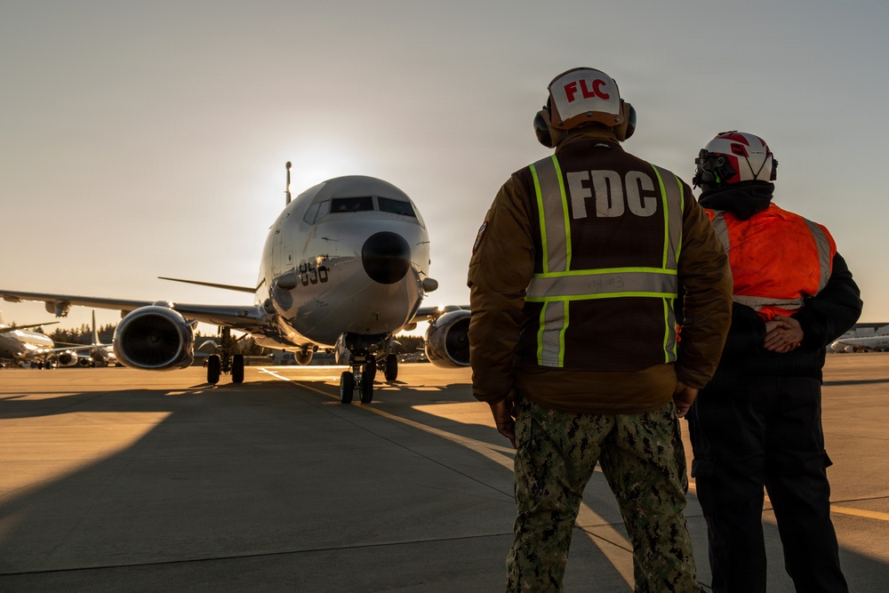 Patrol Squadron 1 Conducts Preflight Duties
