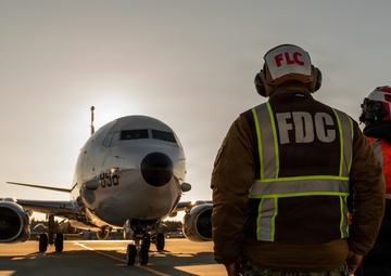 Patrol Squadron 1 Conducts Preflight Duties