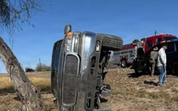 Quick-Acting Soldiers with JTF-Southern Border Pull Elderly Man from Overturned Vehicle