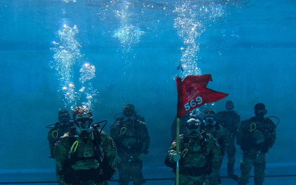 569th Engineer Dive Detachment change of command ceremony 2026