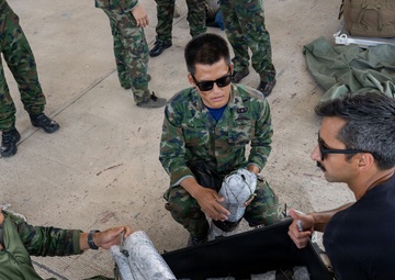 U.S. Navy and Royal Thai Navy EOD conduct floating mine response training in Thailand