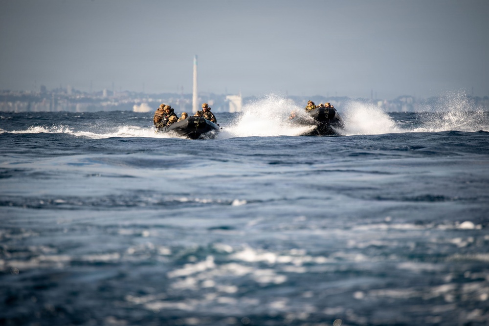 USS New Orleans (LPD 18) Conducts Surface Operations with the 31st Marine Expeditionary Unit